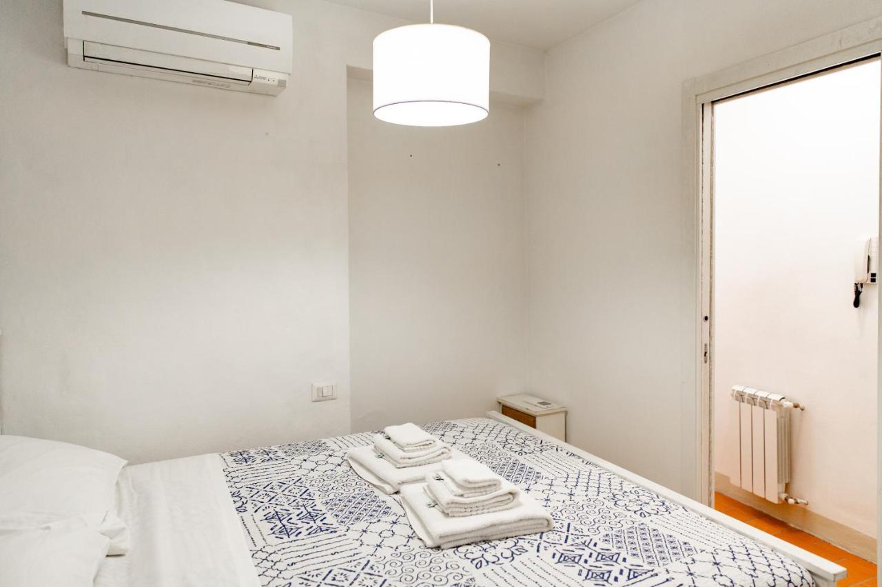 Graceful Apartment In The Heart Of Florence Exterior photo