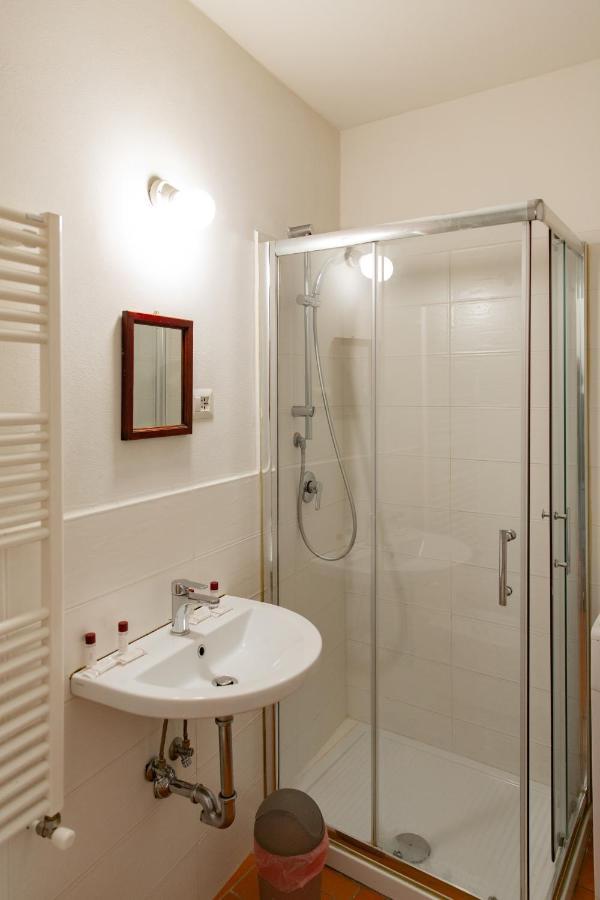 Graceful Apartment In The Heart Of Florence Exterior photo